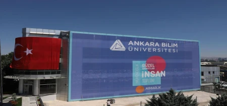 الدراسة في جامعة أنقرة بيليم في تركيا